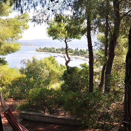 Villa 139 Steps From The Sea à Gialtra Extérieur photo